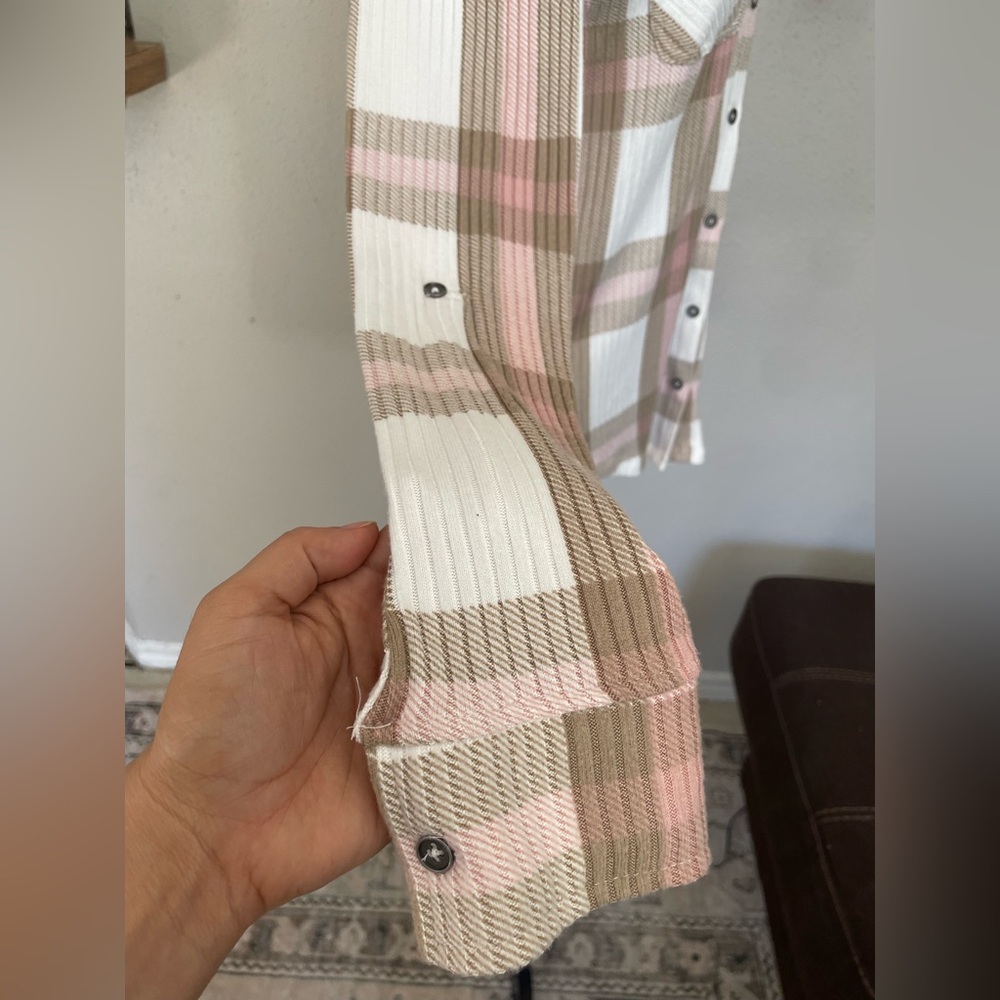 Como Vintage Pink and Tan Plaid Button-Down Shirt - Picture 5 of 11